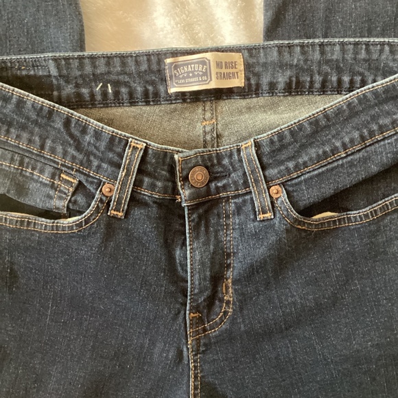 Levi Strauss Signature Mid-Rise Straight Leg Jeans Size 10 Long - Picture 2 of 7
